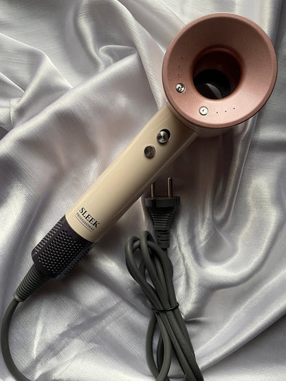 SLEEK PROFESSIONAL HAIR DRYER ®