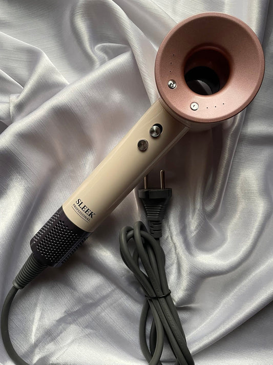 SLEEK PROFESSIONAL HAIR DRYER ®
